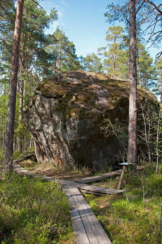 Majakivi boulder