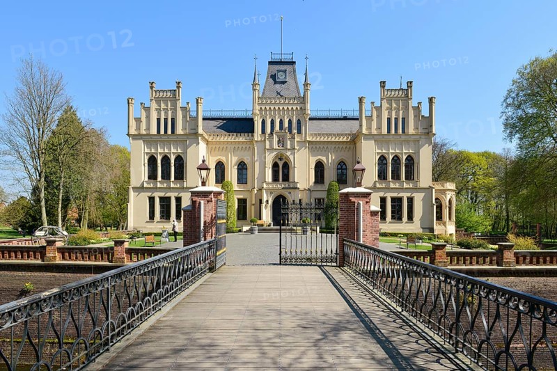 Castle Evenburg with bridge