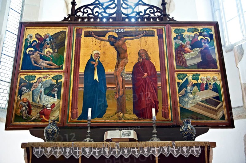 Gothic tryptich on wood