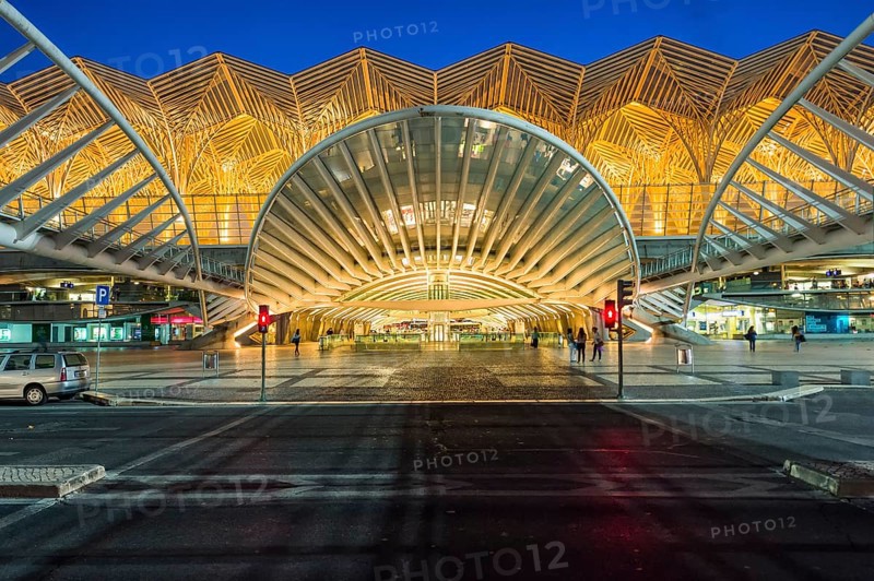 Gare do Oriente train station at twilight