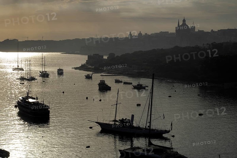 Boats with backlighting