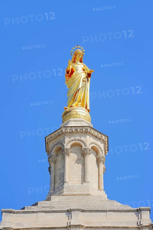 Gilded statue of the Virgin Mary on Avignon Cathedral
