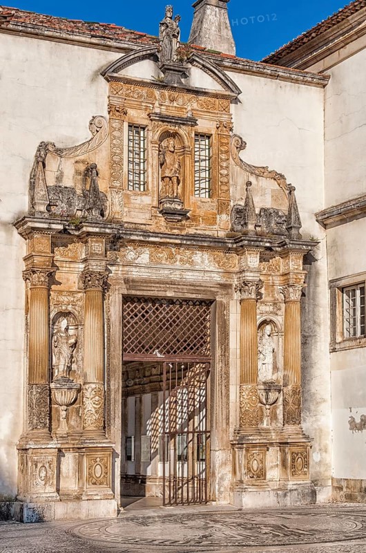 Entrance door of the Faculty of Law
