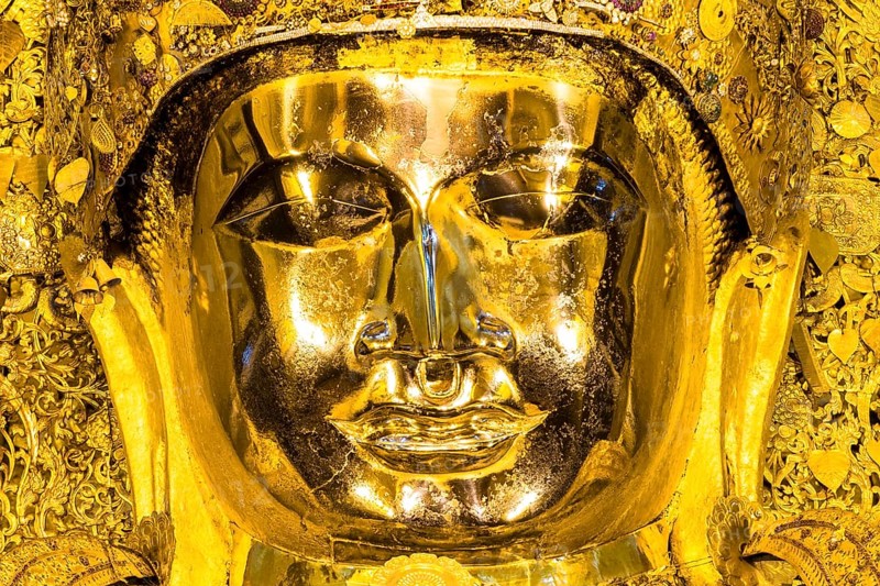 Golden seated Buddha