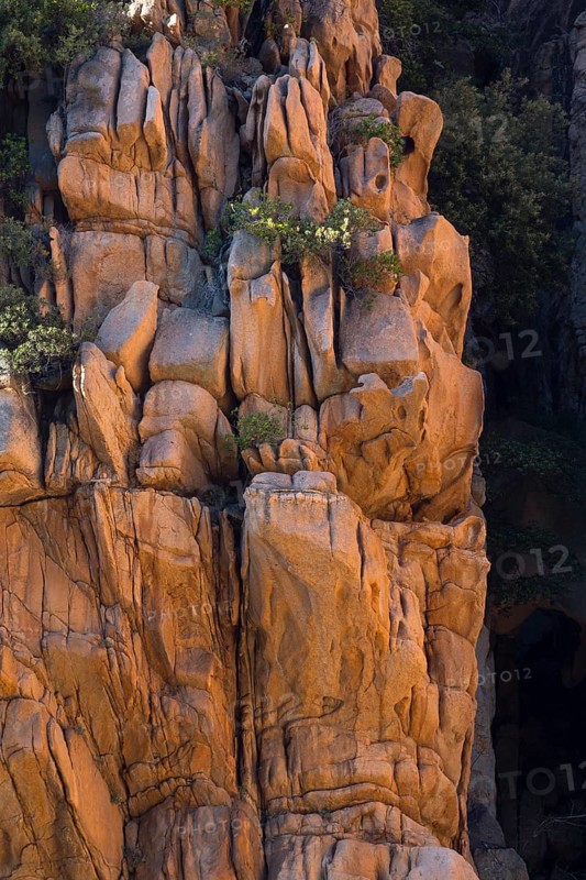 Bizarre rock erosions