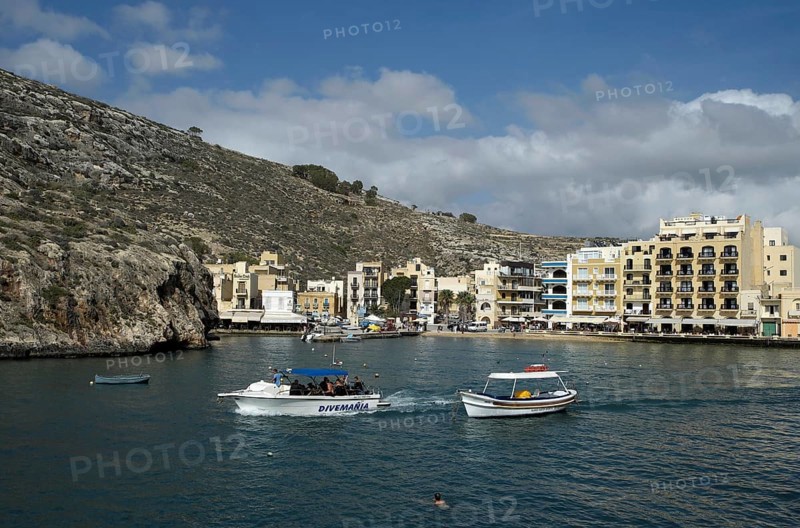 Xlendi Bay