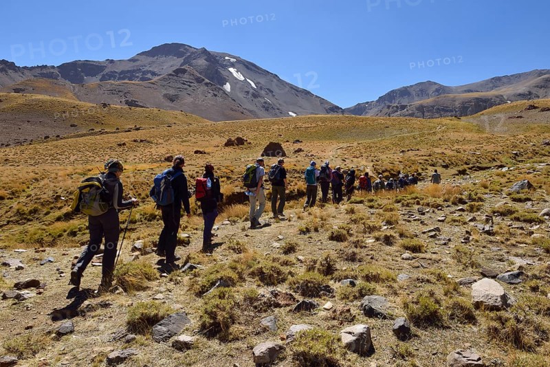 Group of people hiking on Hesarshal plateau