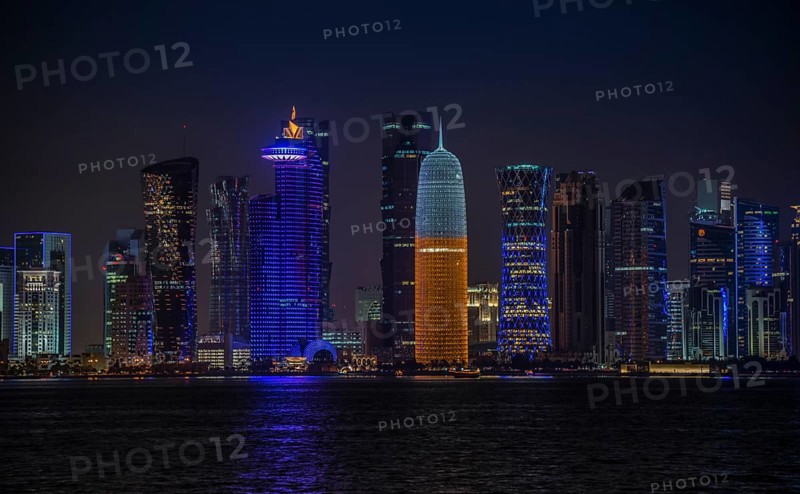 Skyline of Qatar at night with the World Trade Center