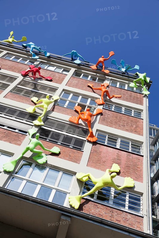 Flossis figures on Roggendorf House