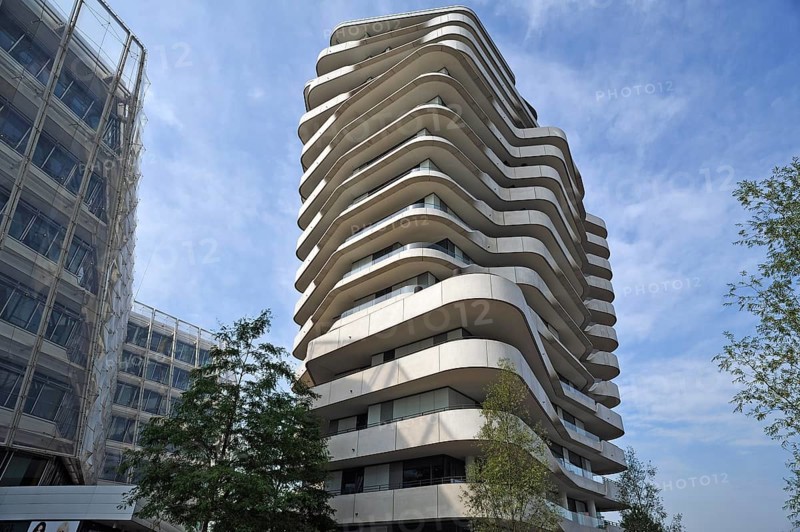 Marco-Polo-Tower