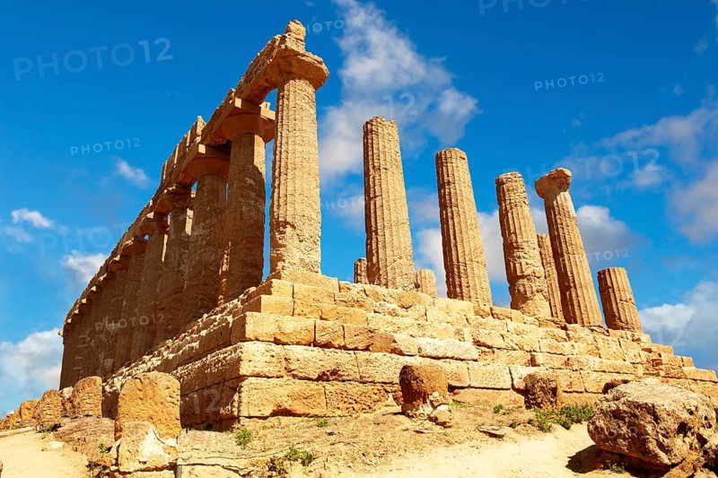 Doric columns