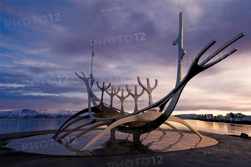 Sculpture Solfar or sun ride