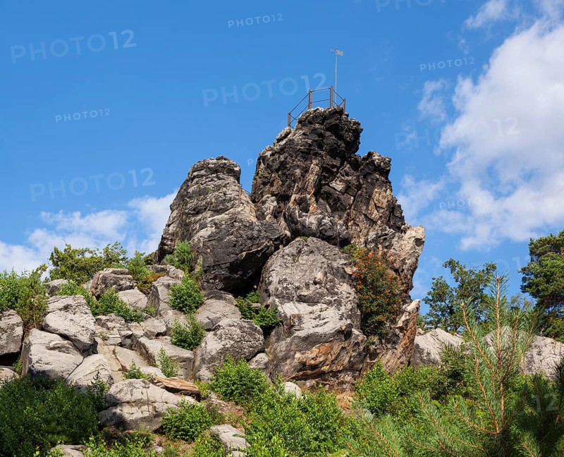 Lookout on Grandfather Rocks