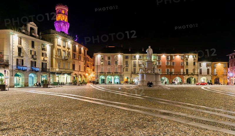 Piazza Cavour with the illuminated Torre the Angel or Angel Tower