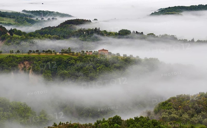 Fog in the valleys of the Crete Senesi