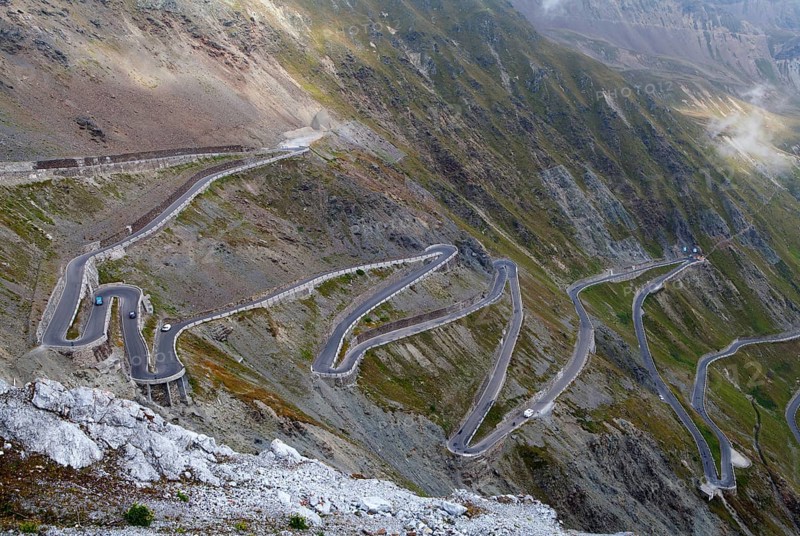 Serpentine road