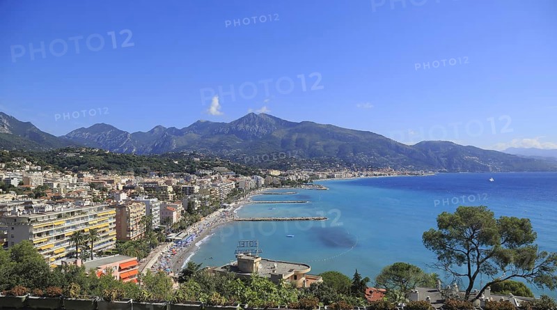 Beach of Carnoles