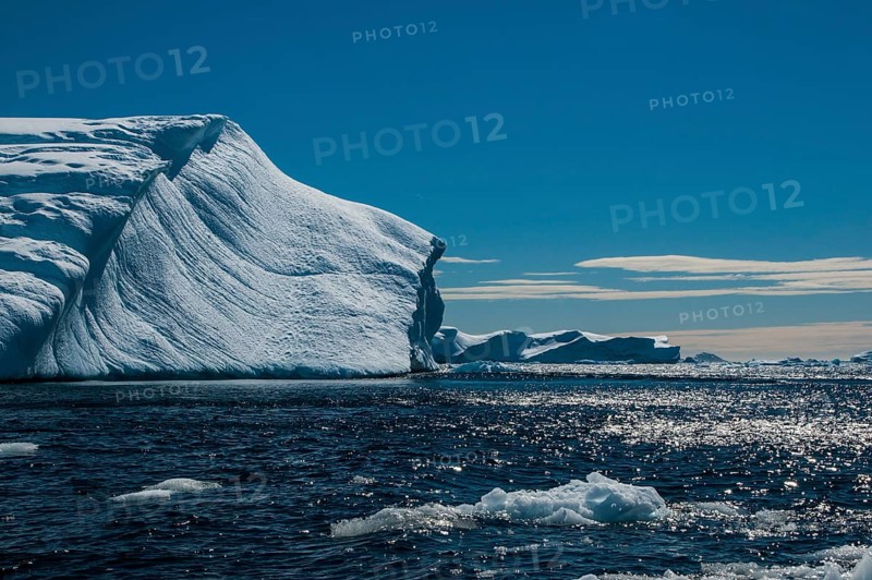 Huge icebergs