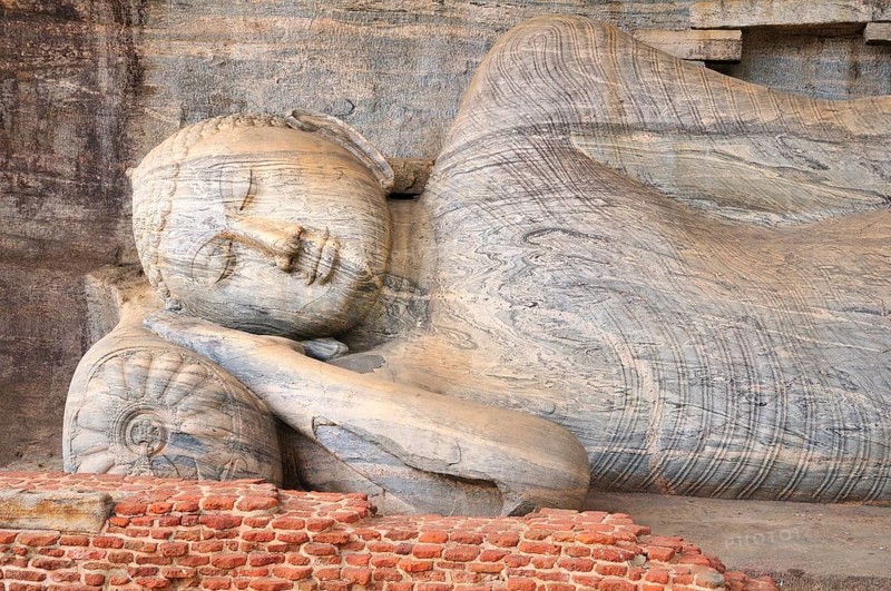 Reclining Buddha