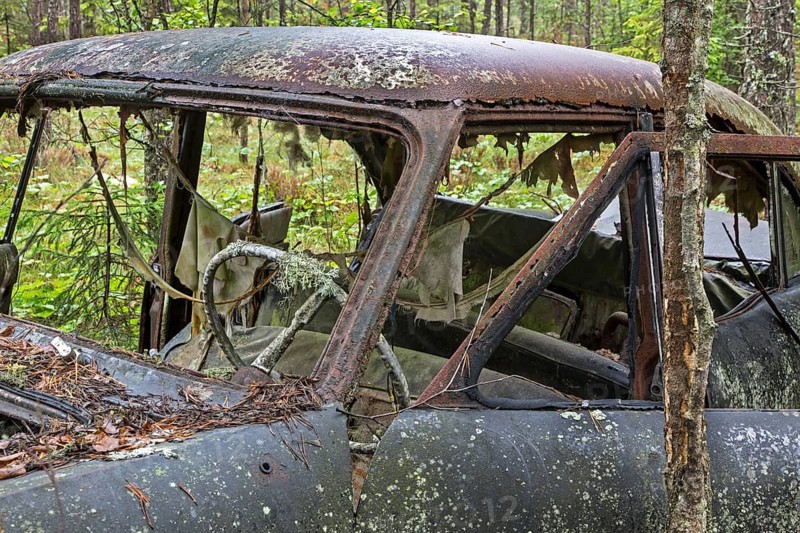Kyrko mosse scrapyard