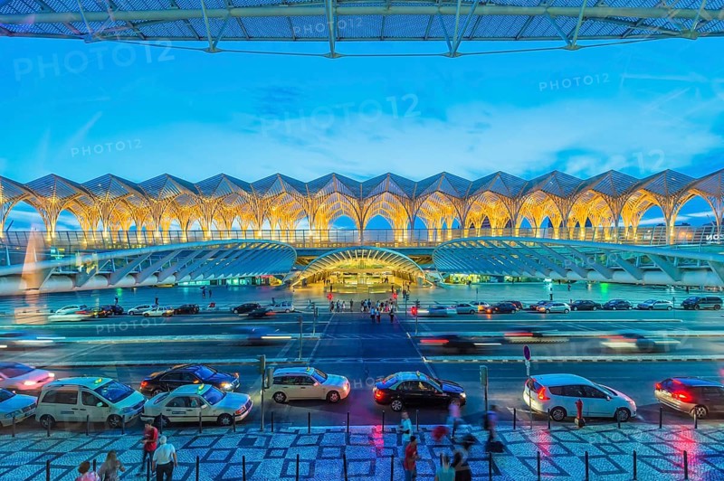 Gare do Oriente train station at twilight