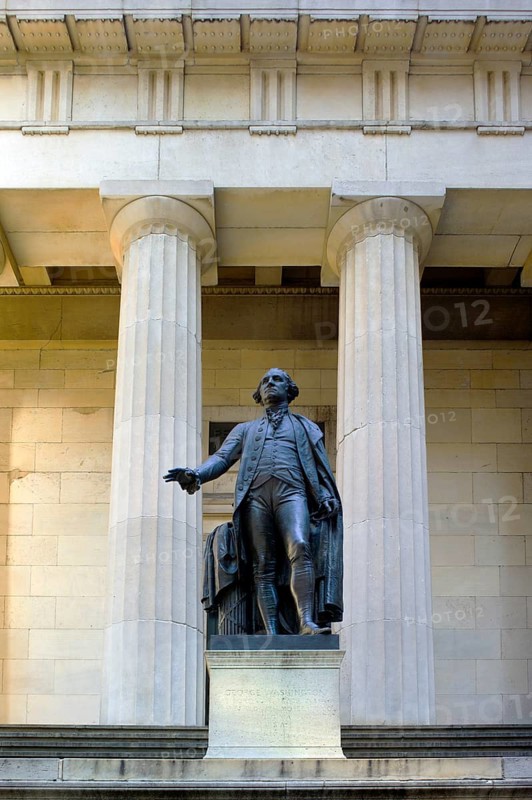 George Washington Monument in front of Federal Hall