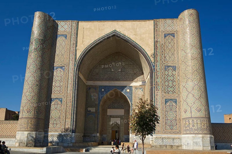 Bibi-Khanym Mosque