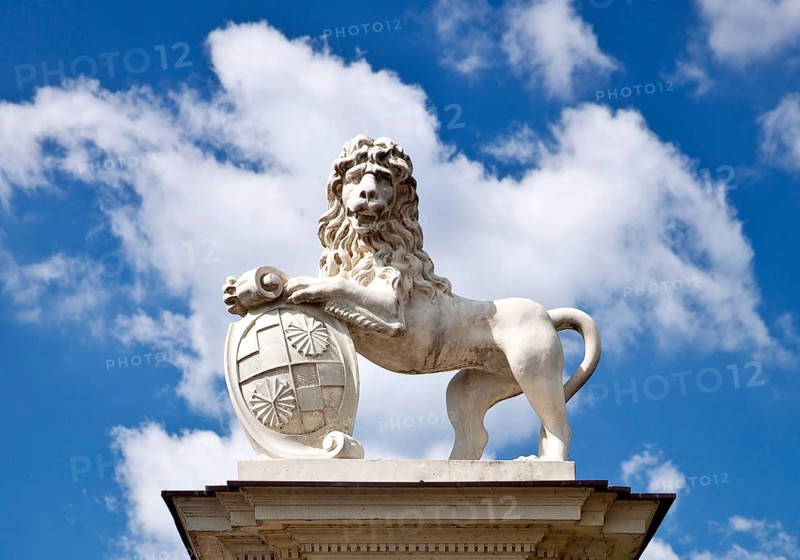 Lion sculpture near Schloss Nordkirchen Palace