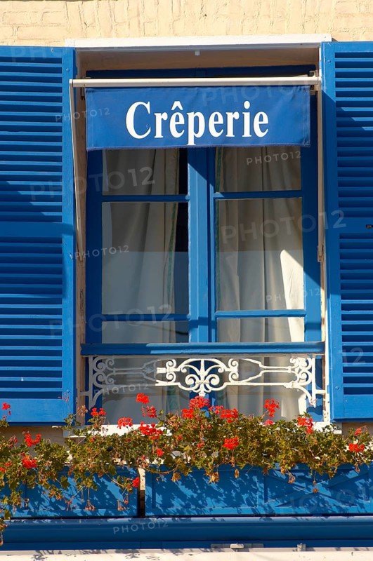 Creperie window