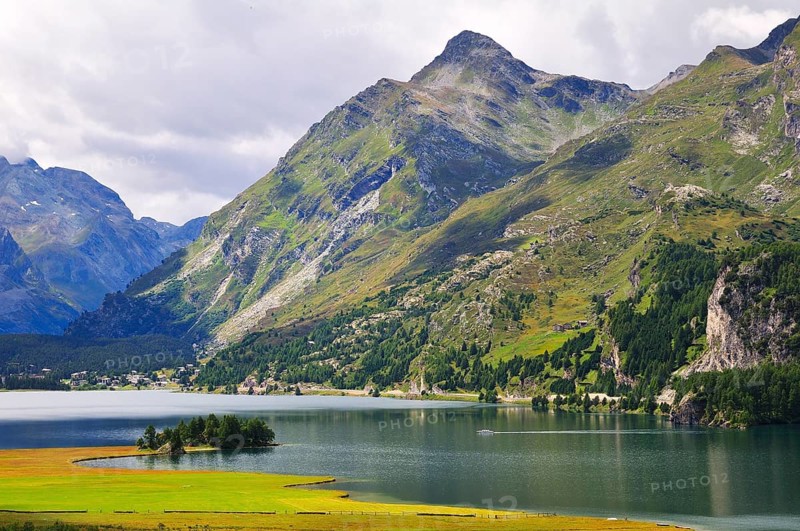 View over the alluvial land of the river Aua da Fedoz towards Plaun da Lej