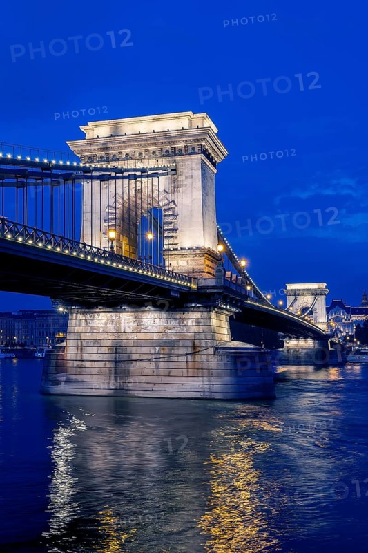 Chain Bridge at the blue hour