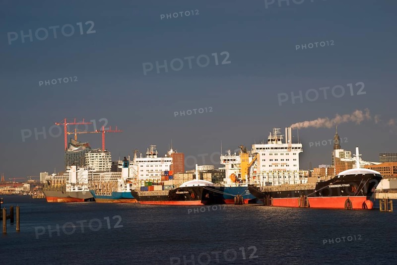 Ships in the Port of Hamburg at anchor in the North Elbe