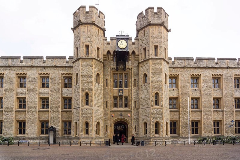 Waterloo Barracks with the Jewel House