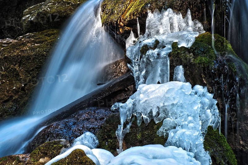 Myra Falls with ice in winter in Muggendorf