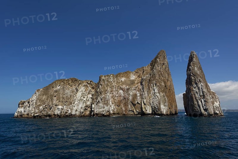 Leon Dormido or Kicker Rock