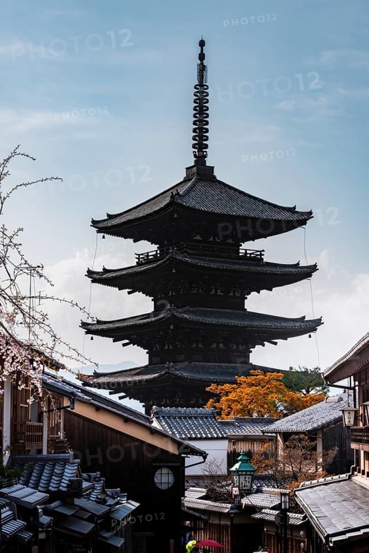 Five-storey Yasaka Pagoda of the Buddhist Hokanji Temple