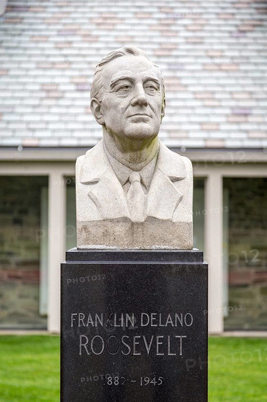 Bust of Franklin D. Roosevelt outside Library Franklin D. Roosevelt