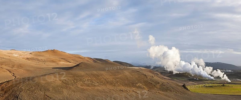 Geothermal area with steam column