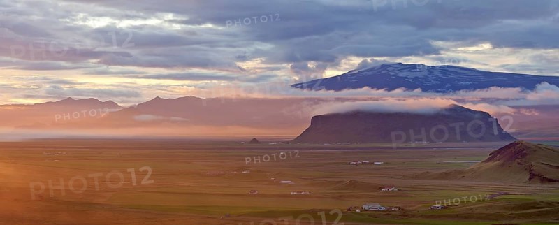 Eyjafjallajoekull at sunset