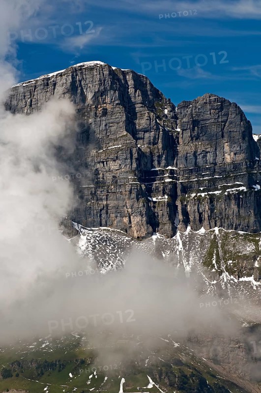 Clouds on Mt. Laeckistock