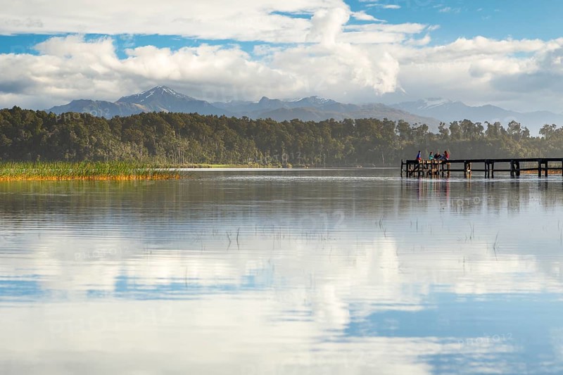 Evening mood at Lake Mahinapua