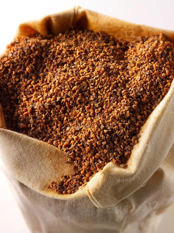 Nutmeg powder
