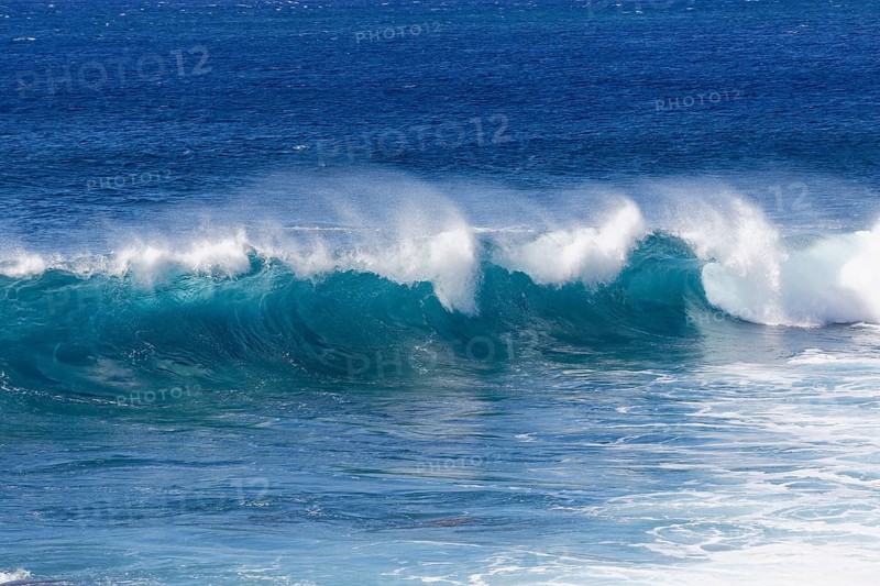 Ocean wave