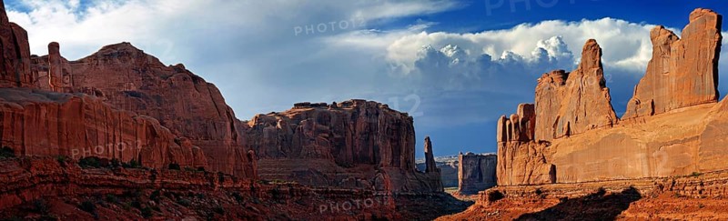 Panorama of rock formations of the Courthouse Towers