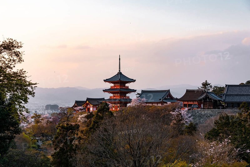 Pagoda and Zuigudo of the Kiyomizu-dera Temple