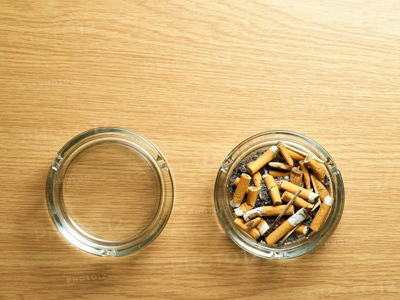 Empty and full ash trays