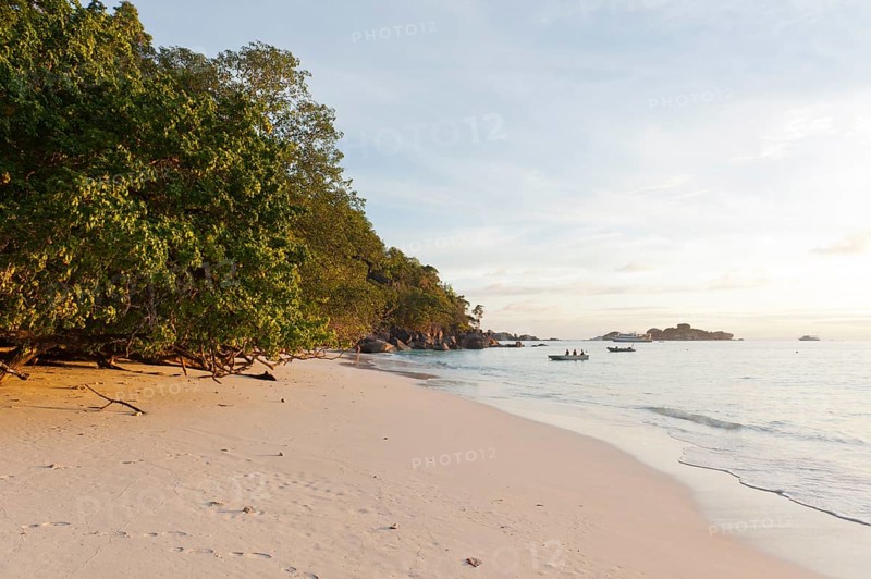 Had Lek Beach in the morning light