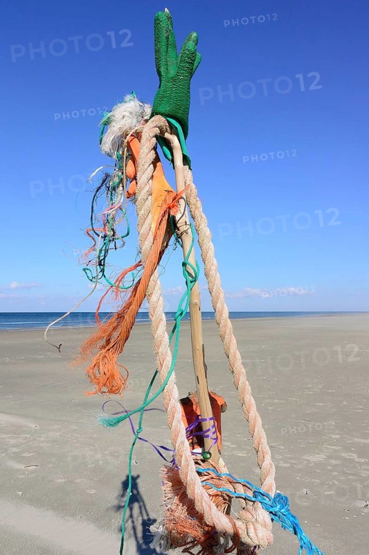 Flotsam and jetsam