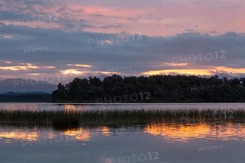 Sunrise at Lake Mahinapua