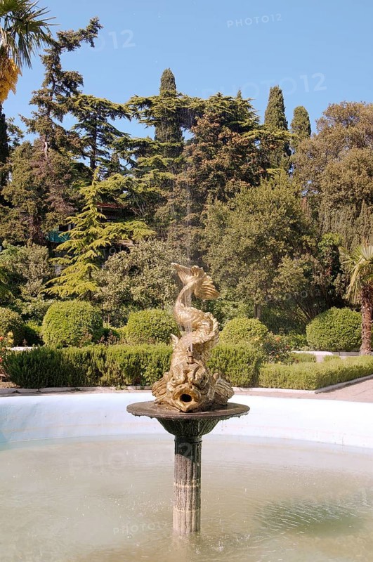 The fountain in front of Golitsyn Palace or Gaspra Palace